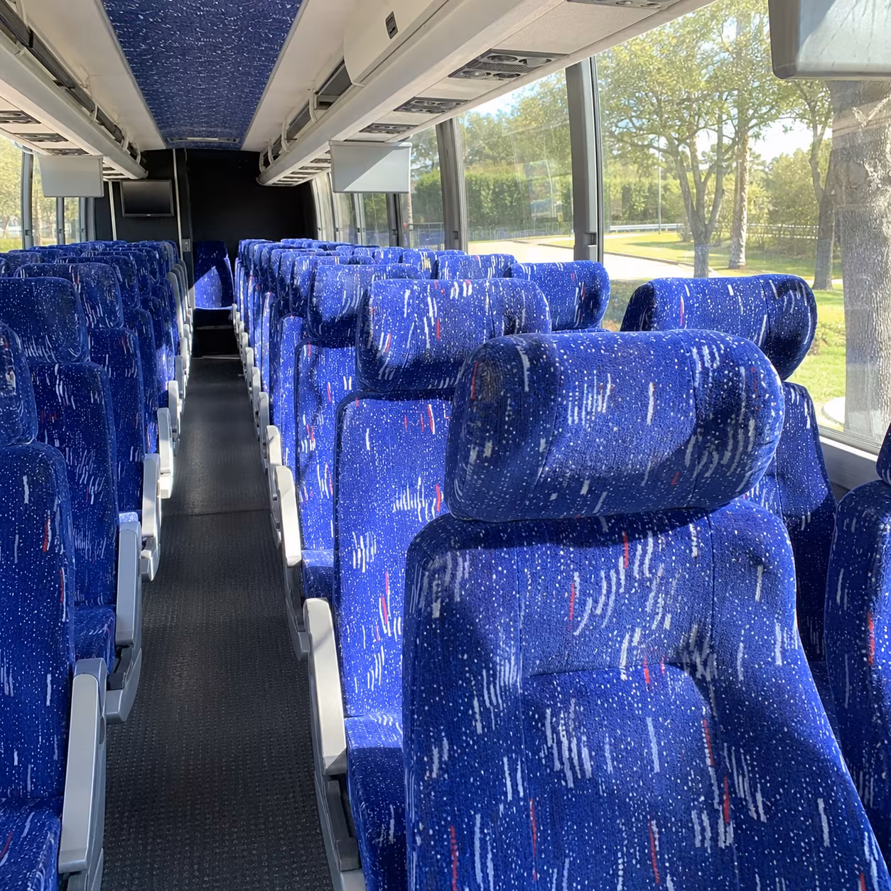 charter buses to roanoke area retreats and conference centers