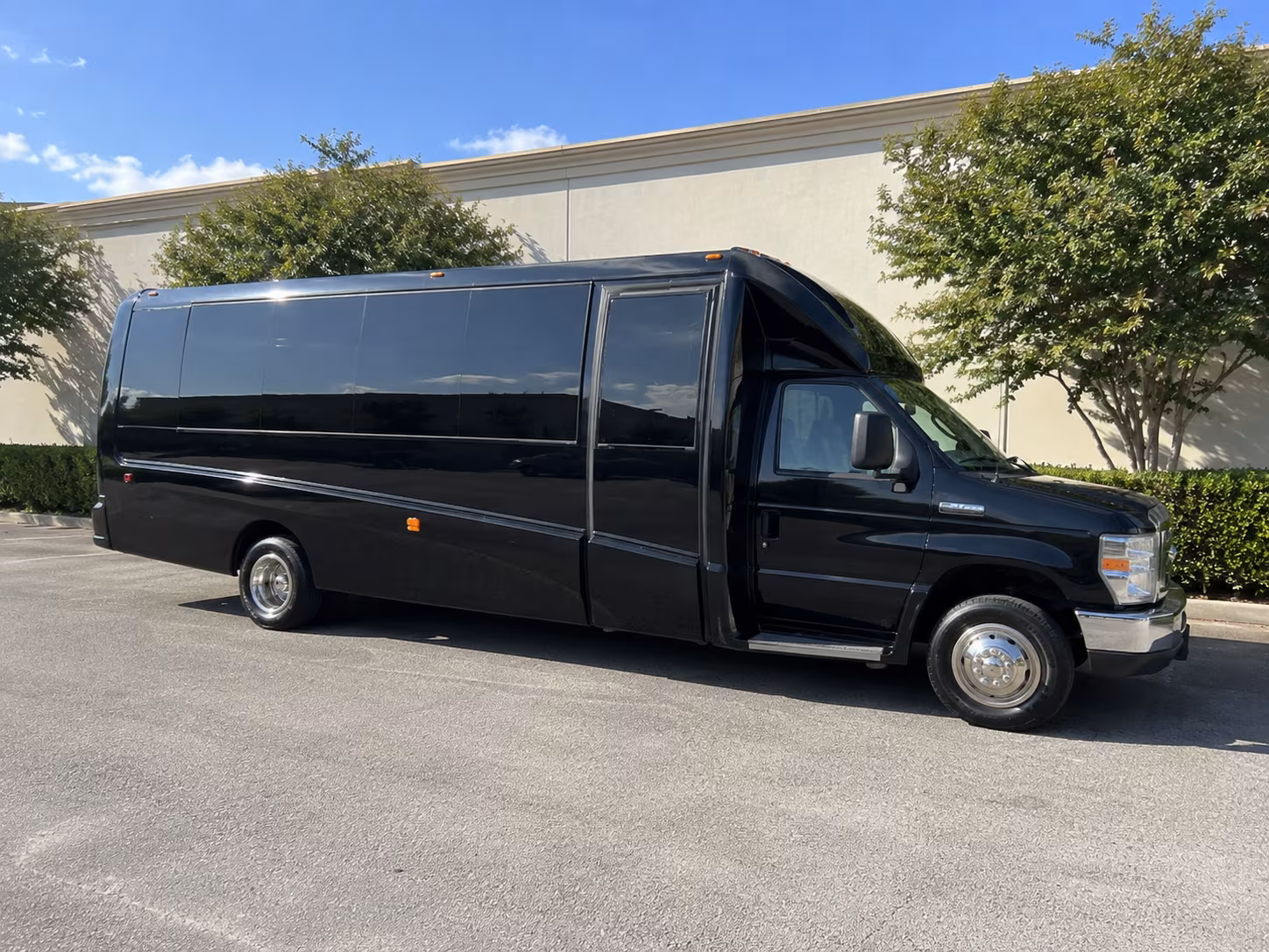 roanoke prom and graduation party bus rentals