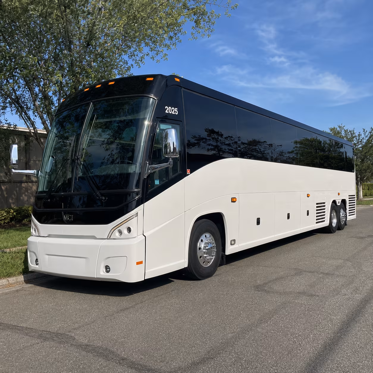 roanokecharterbusservices com makes it possible to compare every bus option for roanoke government conferences and off sites