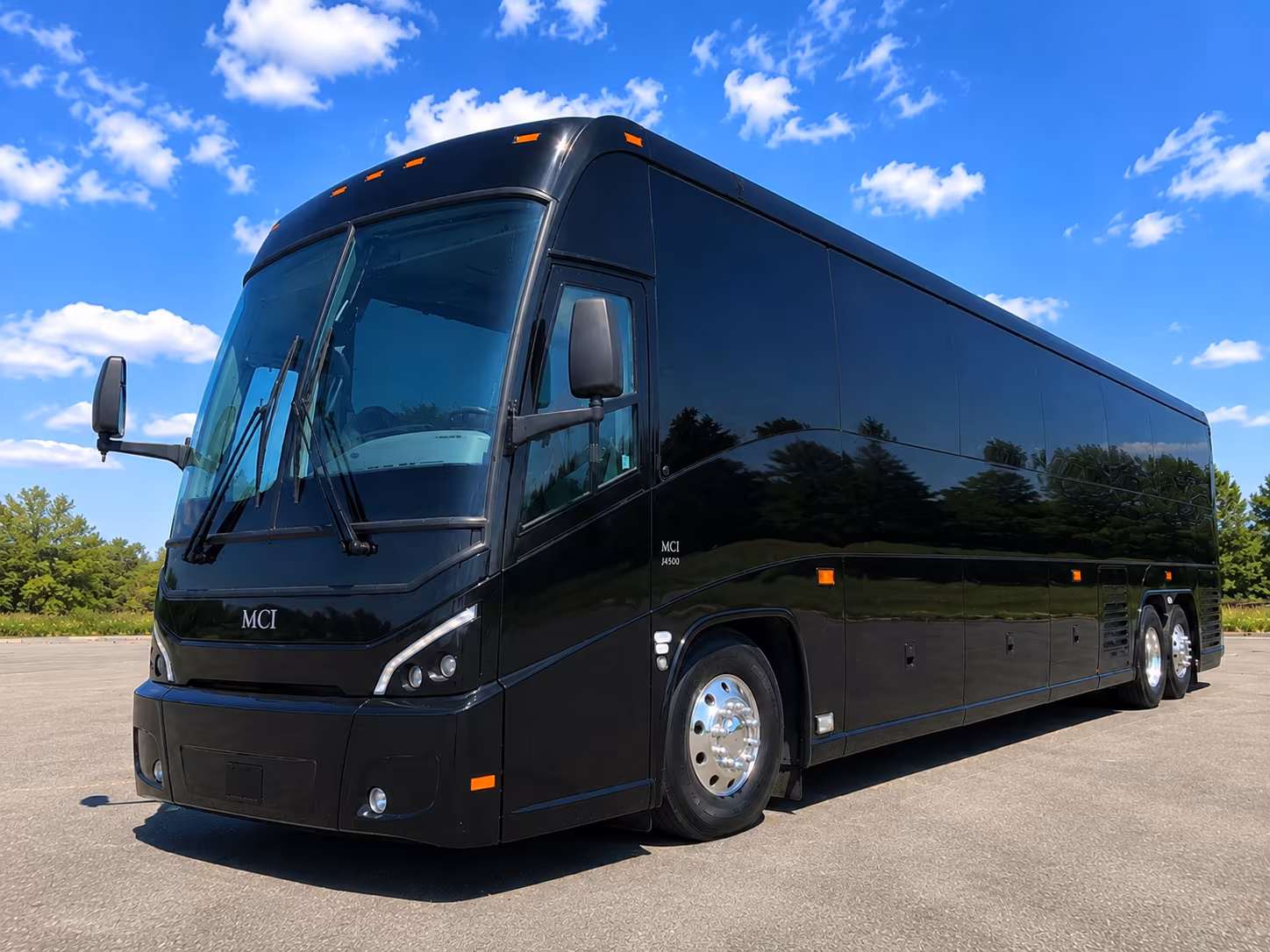 shuttle guests between downtown roanoke hotels and your ceremony venue
